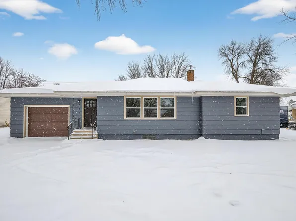 138 South St E, Norwood Young America, MN 55368