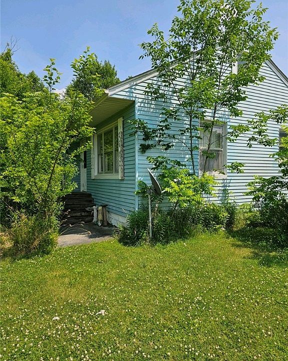 2nd image of 11401 Martha Dr