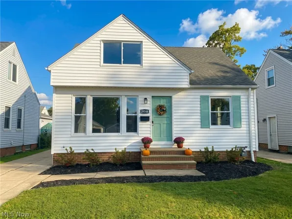 29148 Barjode Rd, Willowick, OH 44095