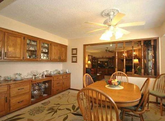 4th image of 510 Driftwood Ln