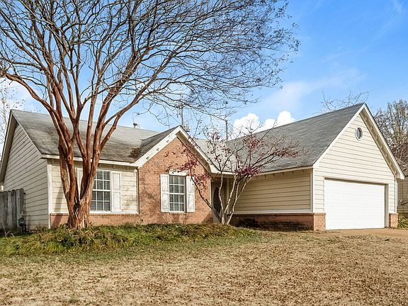 3rd image of 6940 Brady Hill Dr