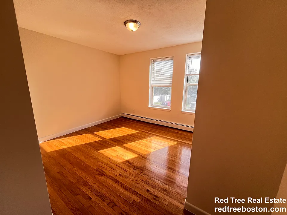 172 N Beacon St #22