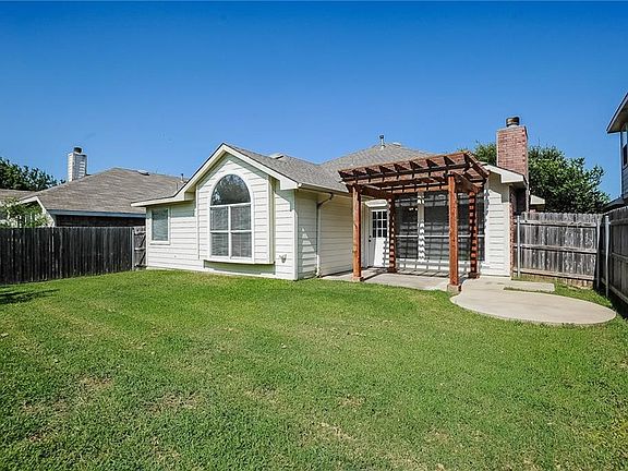 5th image of 6108 Bowin Dr