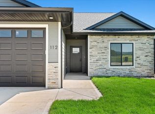 112 Bella Rose Dr, Spearfish, SD 57783