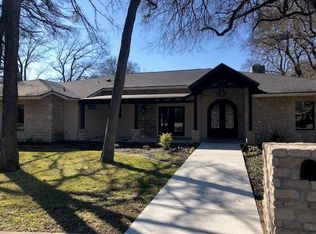 3455 Mist Hollow Ct, Fort Worth, TX 76109