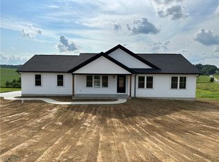 5871 Township Road 273, Millersburg, OH 44654