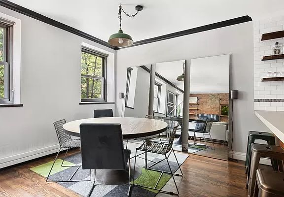 5th image of 454 W 46th St APT 2CN