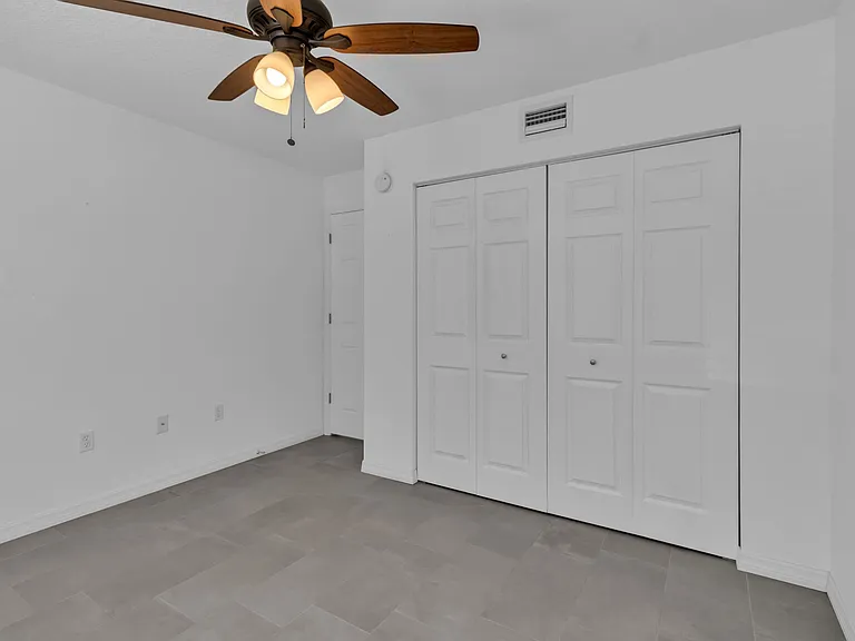 5749 Gardens Dr #5749 — Photo 16