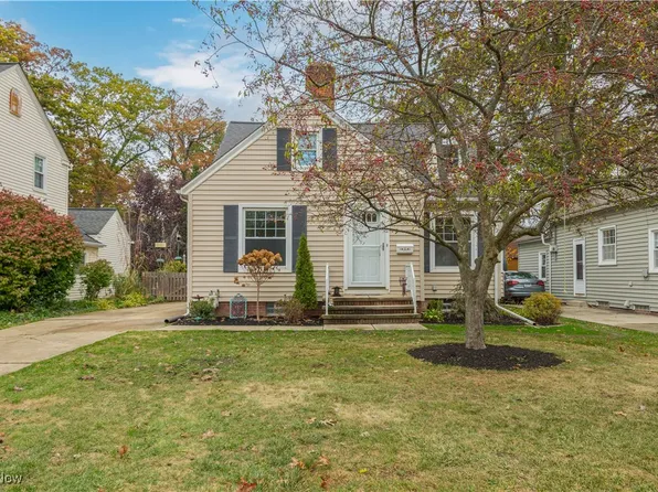 26716 Midland Rd, Bay Village, OH 44140