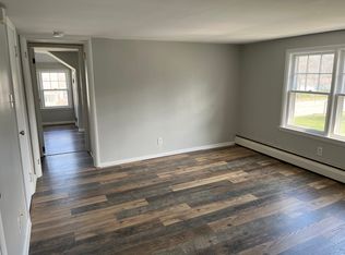 687 Quaker Rd #2, East Aurora, NY 14052