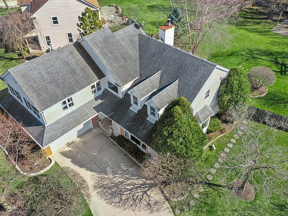 3rd image of 155 Chapel Oaks Dr