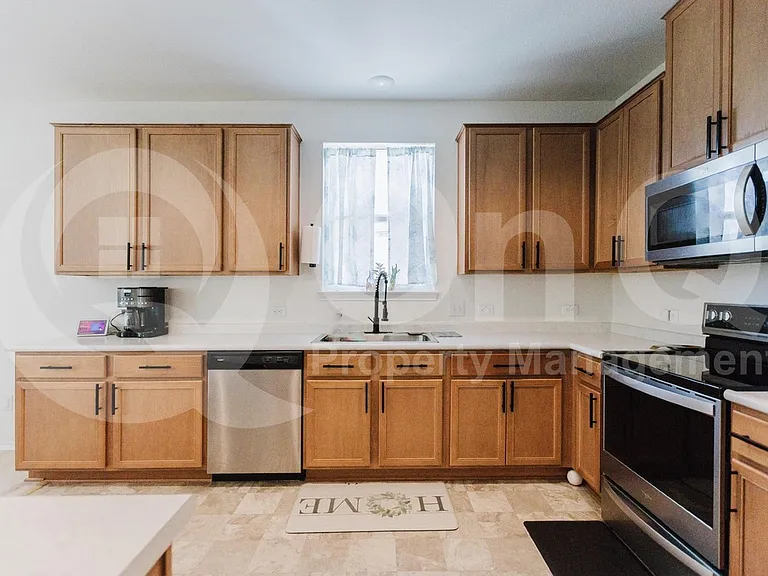 14220 James Buchanan St — Photo 5