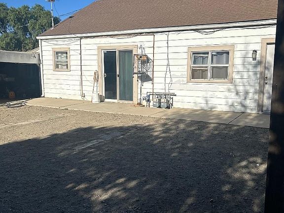 4th image of 334 Oak Ave