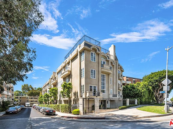 2nd image of 11740 W Sunset Blvd APT 42