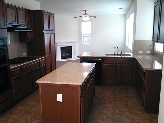 4th image of 1432 N Cortona Ct