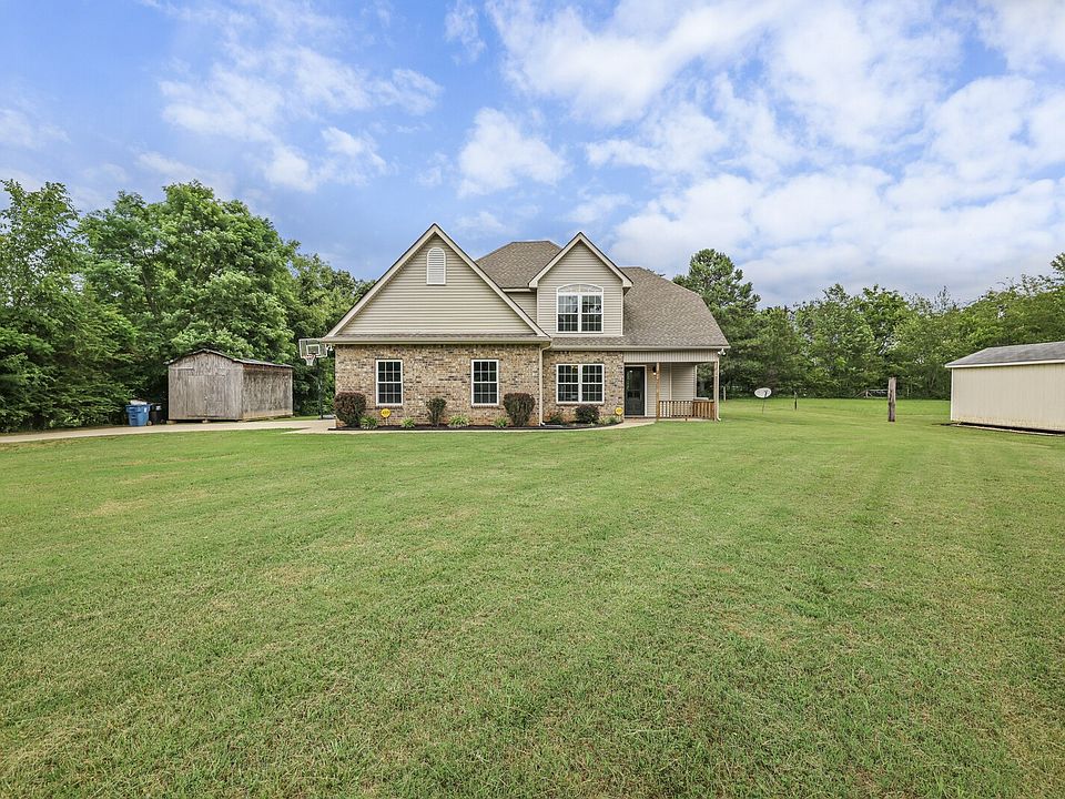1st image of 2127 Strickland Dr