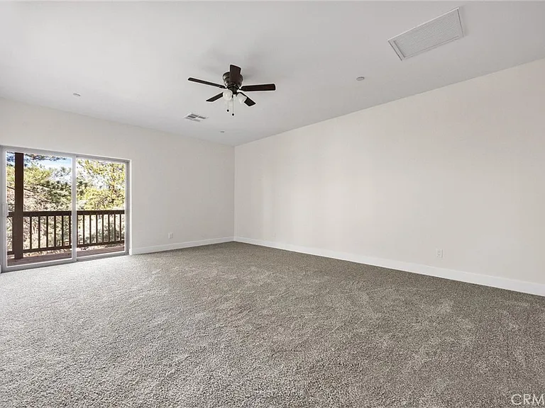 1813 Woodland Dr — Photo 32