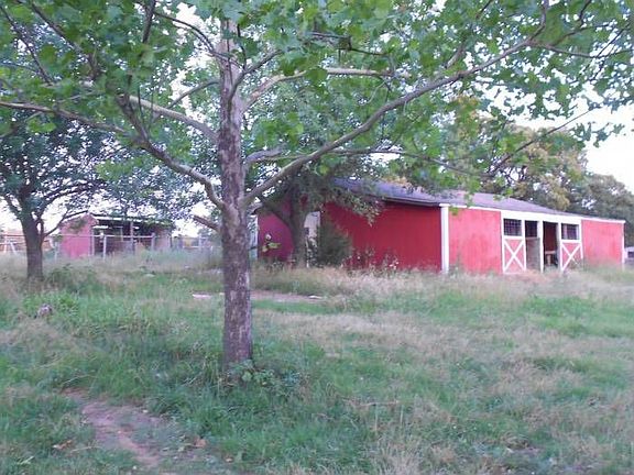 Large Barn & Horse Stalls