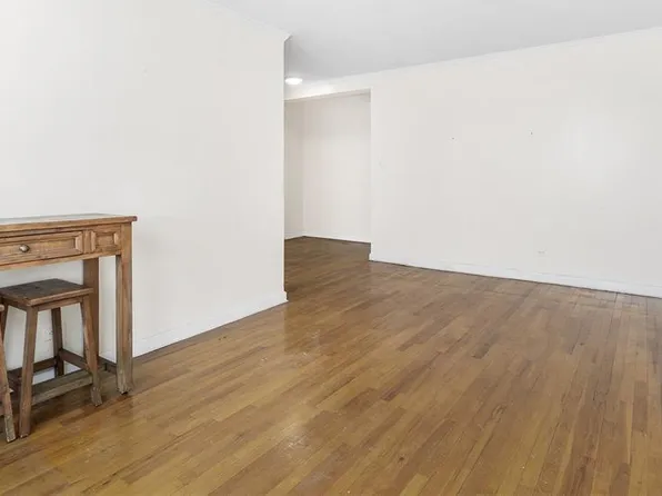 3320 Avenue H image 6 of 12