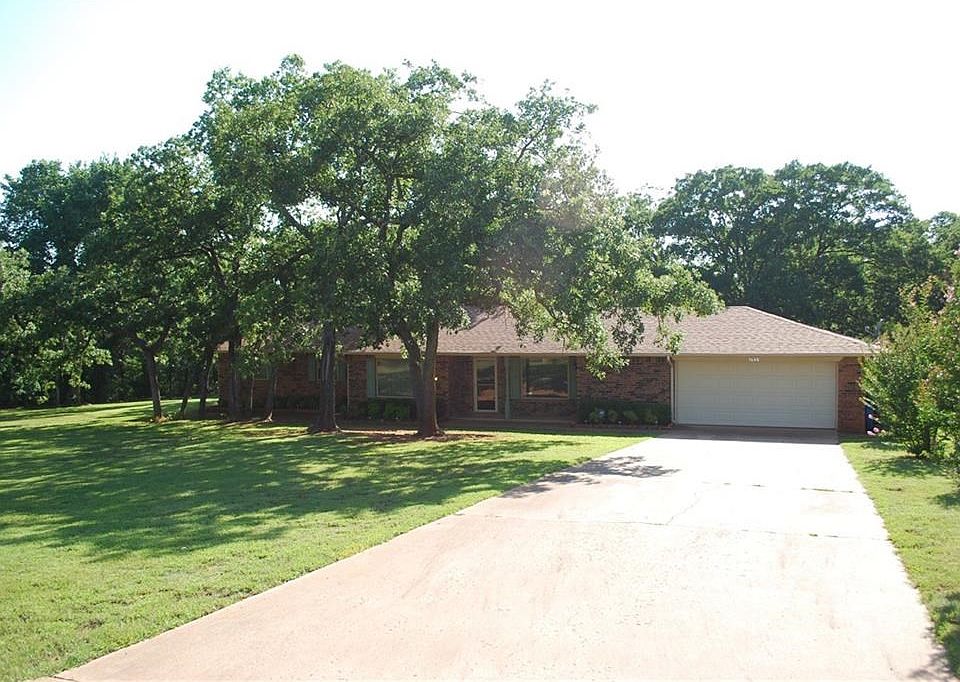 1st image of 3608 Flora Dr