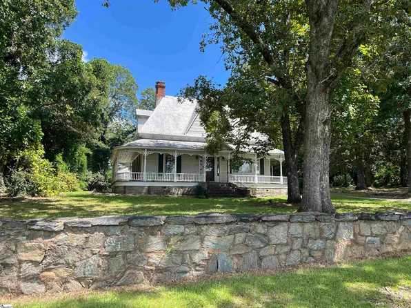 606 W South Broad St, Walhalla, SC 29691