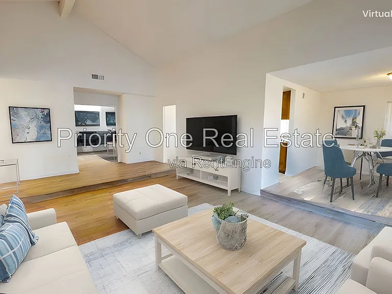 17410 Saint Andrews Dr — Photo 3