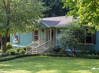 1603 E Stewart St, Fayetteville, AR 72703