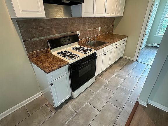 5th image of 29 Taylor St #2B