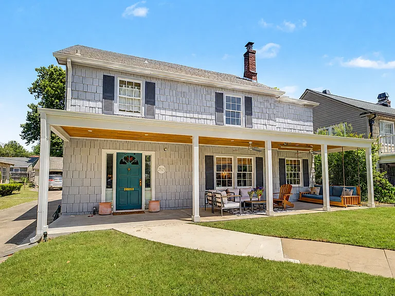 2523 S Cincinnati Ave — Photo 4