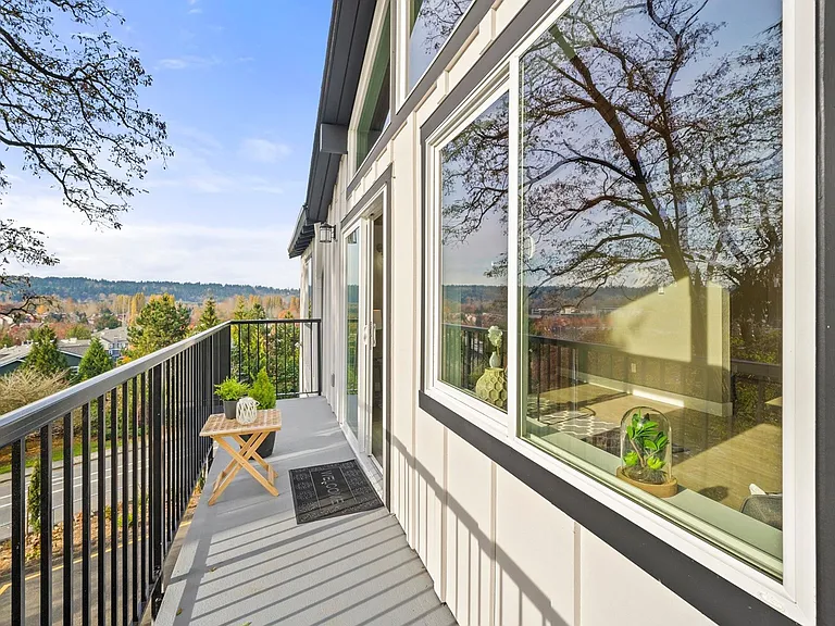 9110 Redmond Woodinville Rd NE — Photo 11