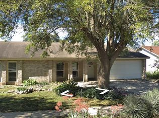 12417 Enchanted Oaks St, Live Oak, TX 78233