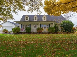 217 Mohawk School Rd, New Castle, PA 16102