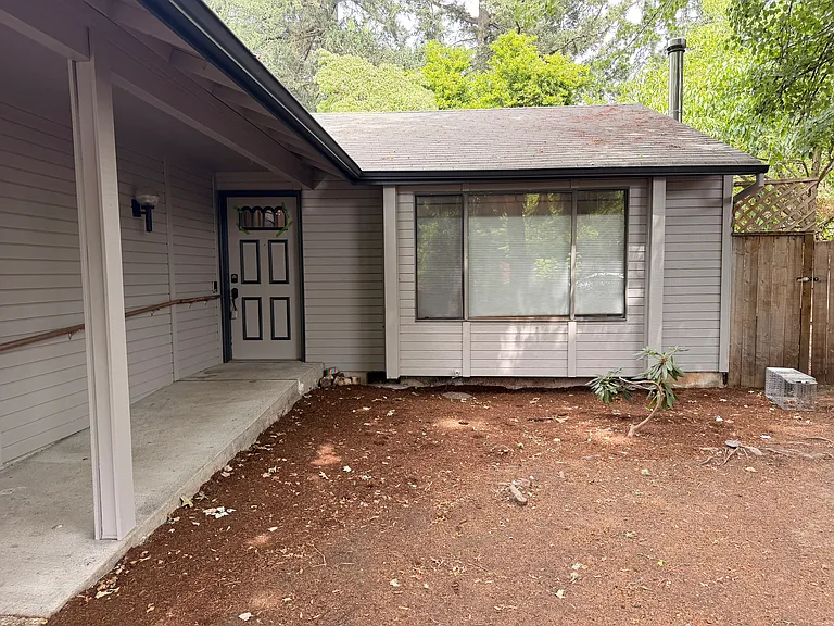 163 Thomason Ln #1 — Photo 32