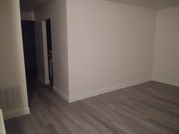 22 Beau Rivage Dr #22, Glassboro, NJ 08028
