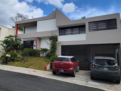 Cambridge #17, San Juan, PR, 00927