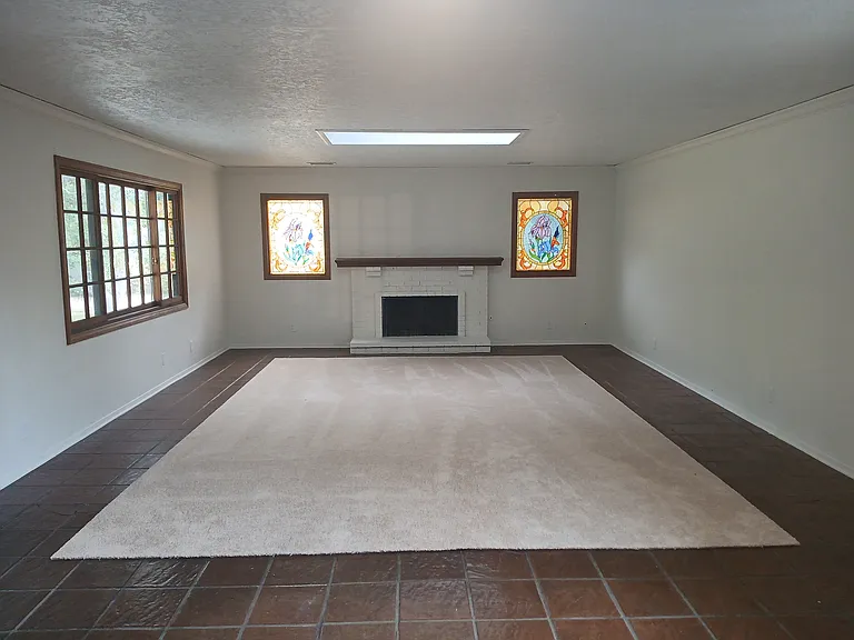 18302 Jocotal Ave — Photo 4