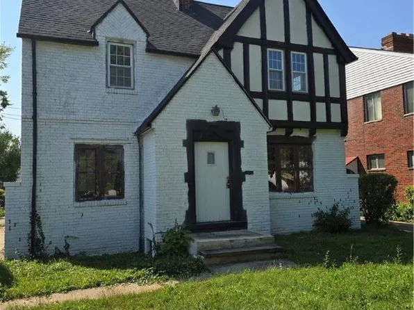3138 Ashwood Rd, Cleveland, OH 44120