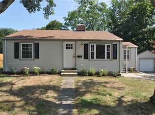 32 Bates Ave, Warwick, RI 02888