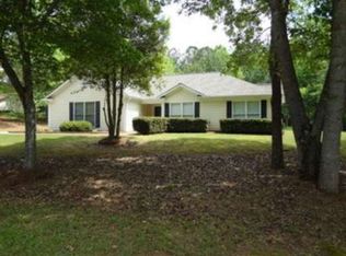 25 Dover Sq, Sharpsburg, GA 30277