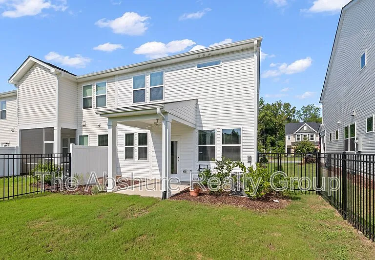 35 Village Edge Dr — Photo 42