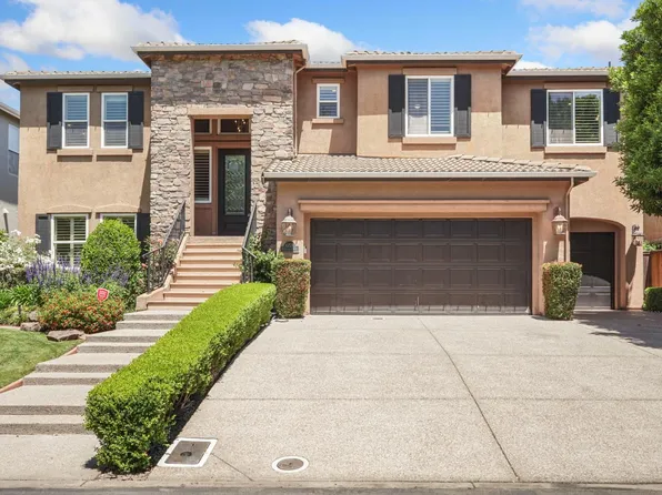 6153 Riverbank Cir, Stockton, CA 95219