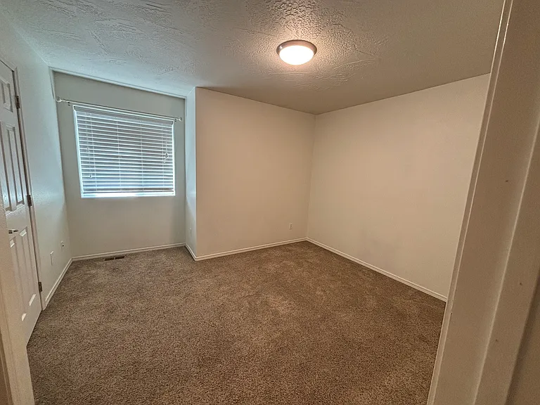 13405 E Sprague Ave #1 — Photo 16