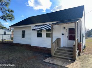 215 E 9th St, Washington, NC 27889