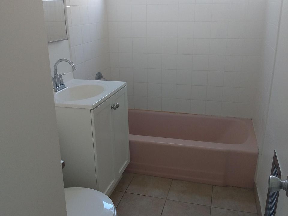 1st image of 25233 Loytan St #8