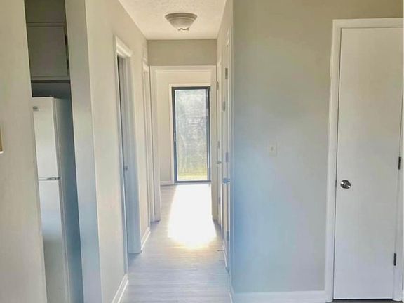 2nd image of 101 Duncan Ln