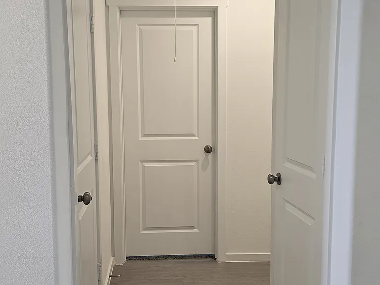 7916 Rutherford Ln — Photo 10