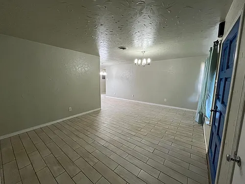 3111 Aberdeen Ave Photo 1