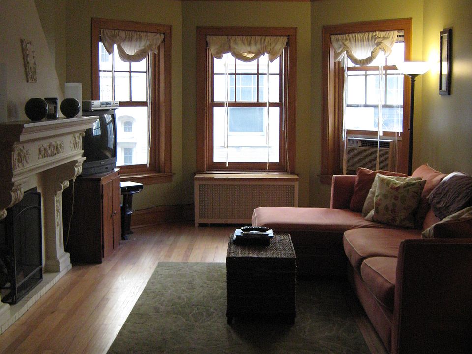 Spacious Living Room