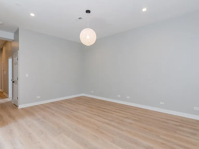 1104 W Taylor St #2R — Photo 6