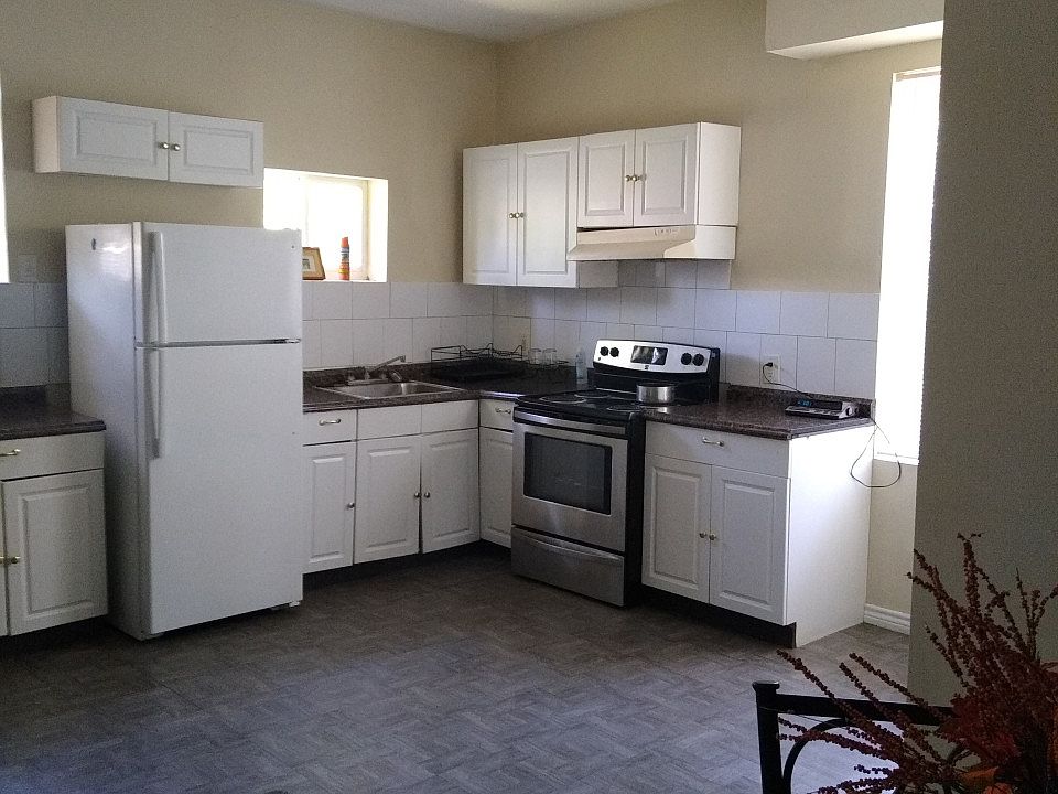 2nd image of 2948 Edmondson Ave #495873